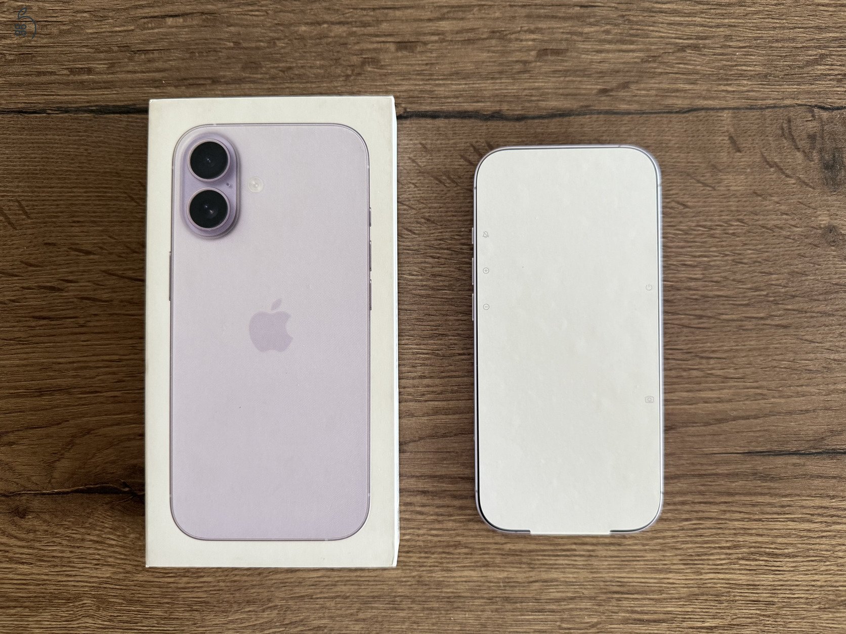 Teljesen ÚJ - iPhone 17 256 GB LEVENDULA Kártyafüggetlen Black 11 HÓ Apple Garancia
