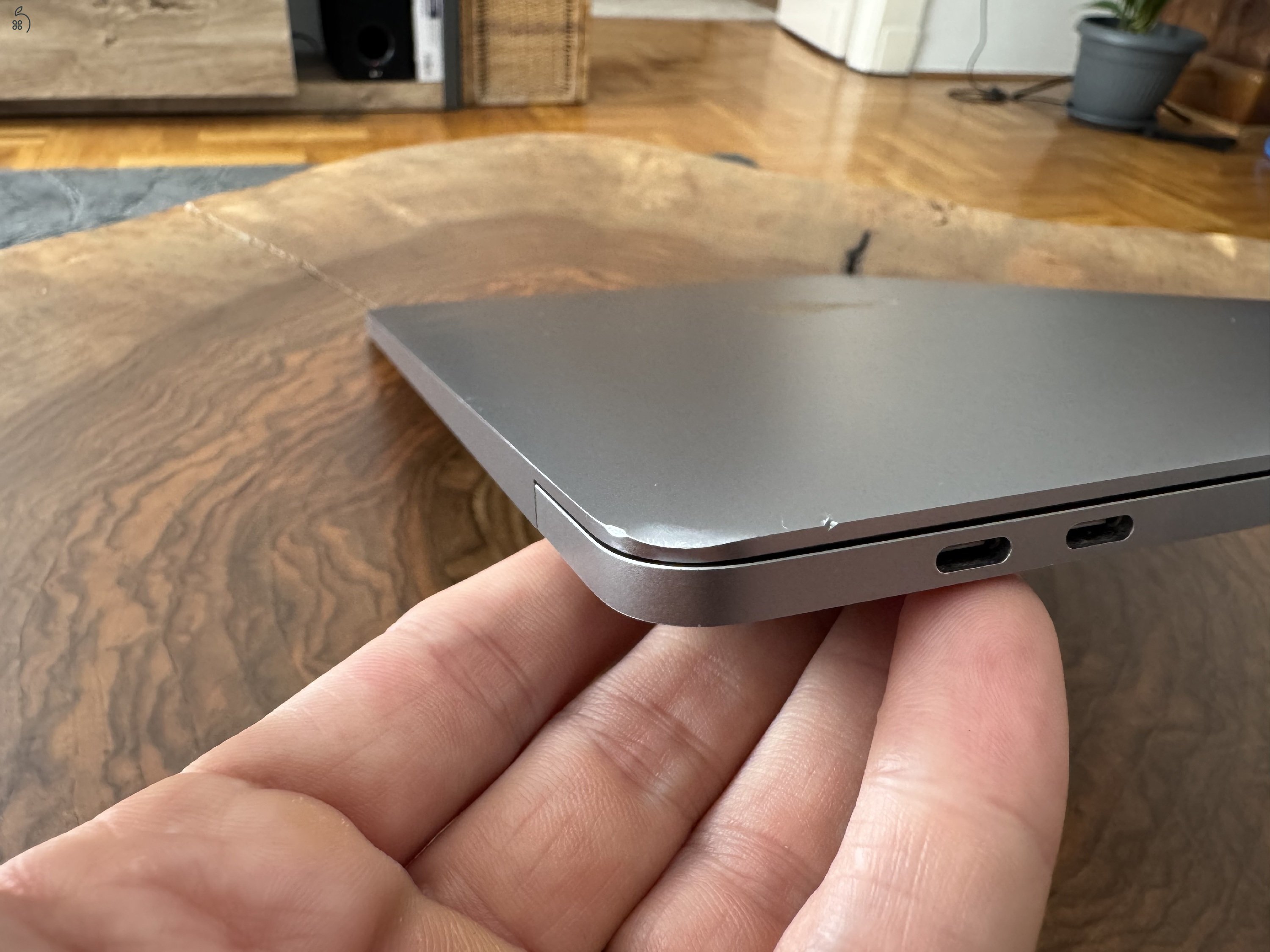 Macbook Pro 13 (2016)