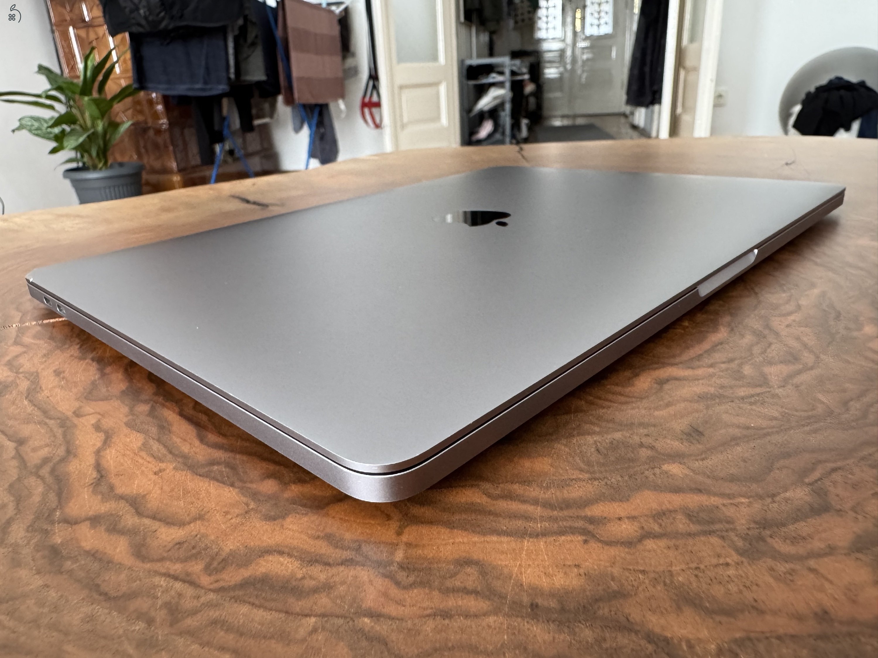 Macbook Pro 13 (2016)