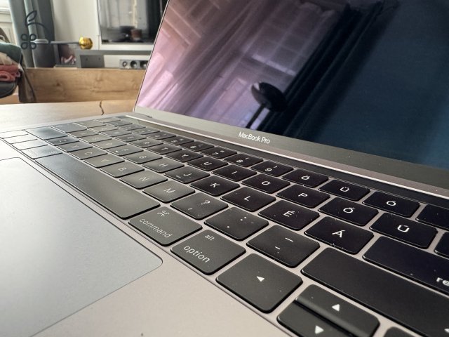 Macbook Pro 13 (2016)