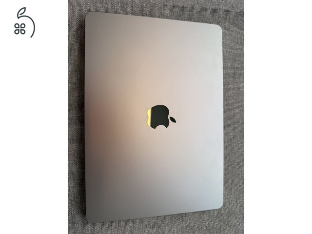 Macbook Air 13” M2 256gb 8gb 100% - újszerű állapot
