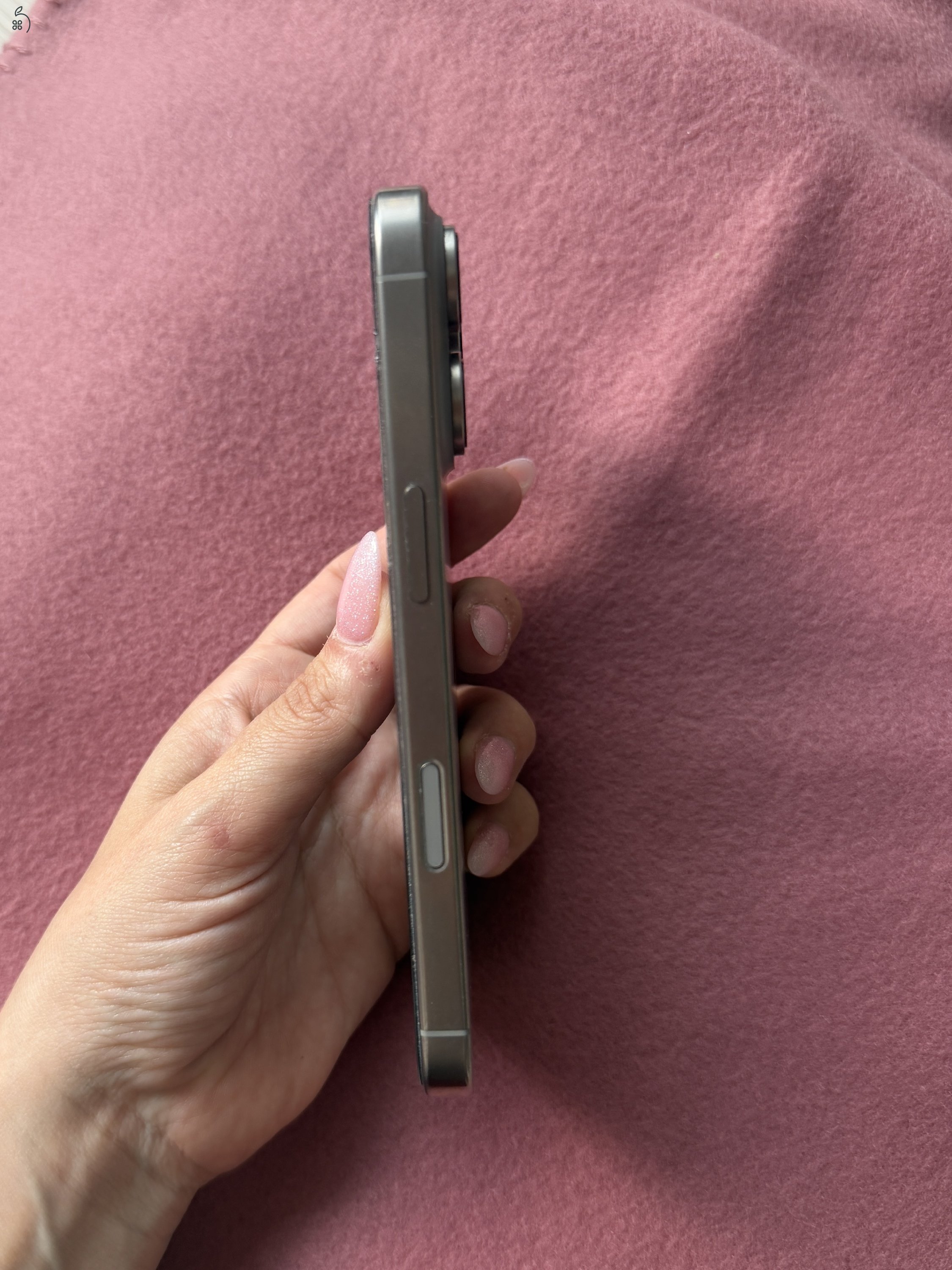 Iphone 16 Pro 256 GB kétéves jótállással 