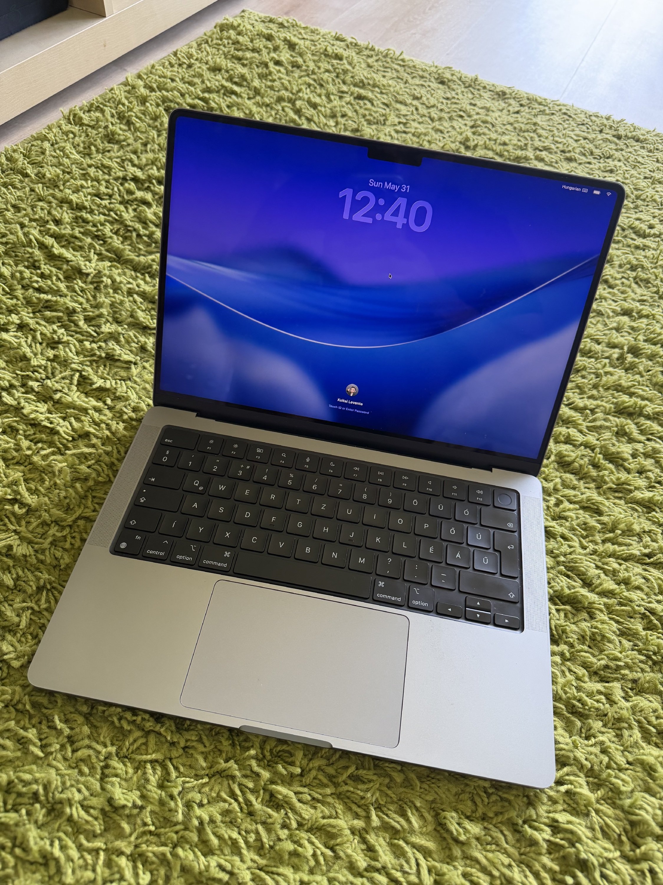 Apple MacBook Pro 14” (2021) – M1 Pro / 16GB RAM / 1TB SSD – teljes gyári csomaggal