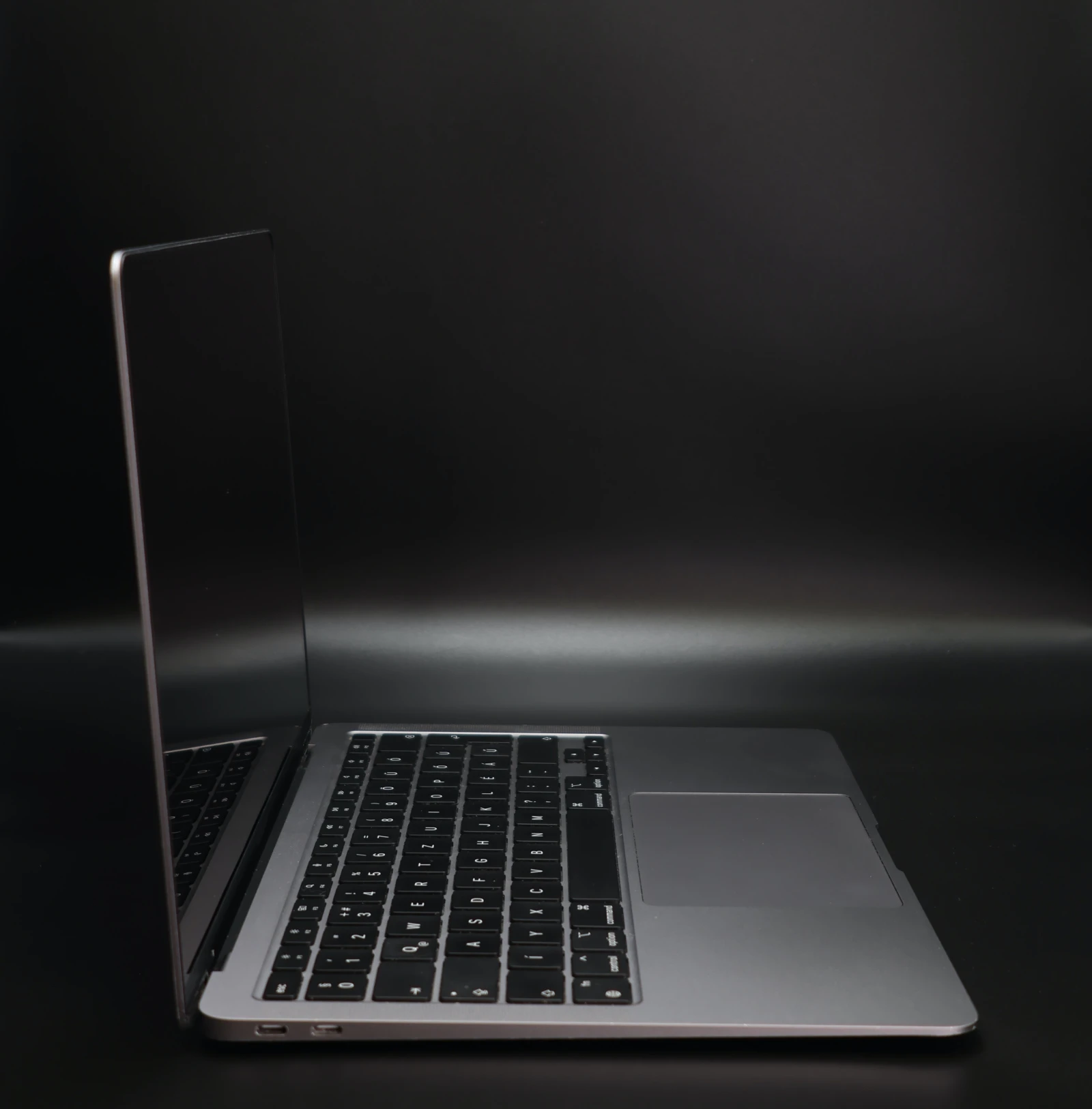 Apple MacBook Air 13″ 2020 M1 256 GB Space Gray 85% akku - 12 HÓ GARANCIA