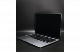 Apple MacBook Air 13″ 2020 M1 256 GB Space Gray 85% akku - 12 HÓ GARANCIA