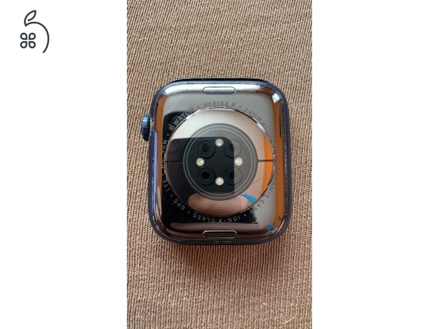 Apple Watch Series 6 44 mm (GPS + Cellular)
