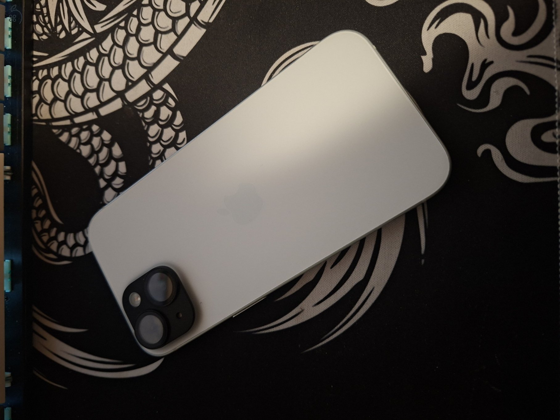 iPhone 15 256GB Kék (Karcmentes, újszerű állapot, 88% akku)