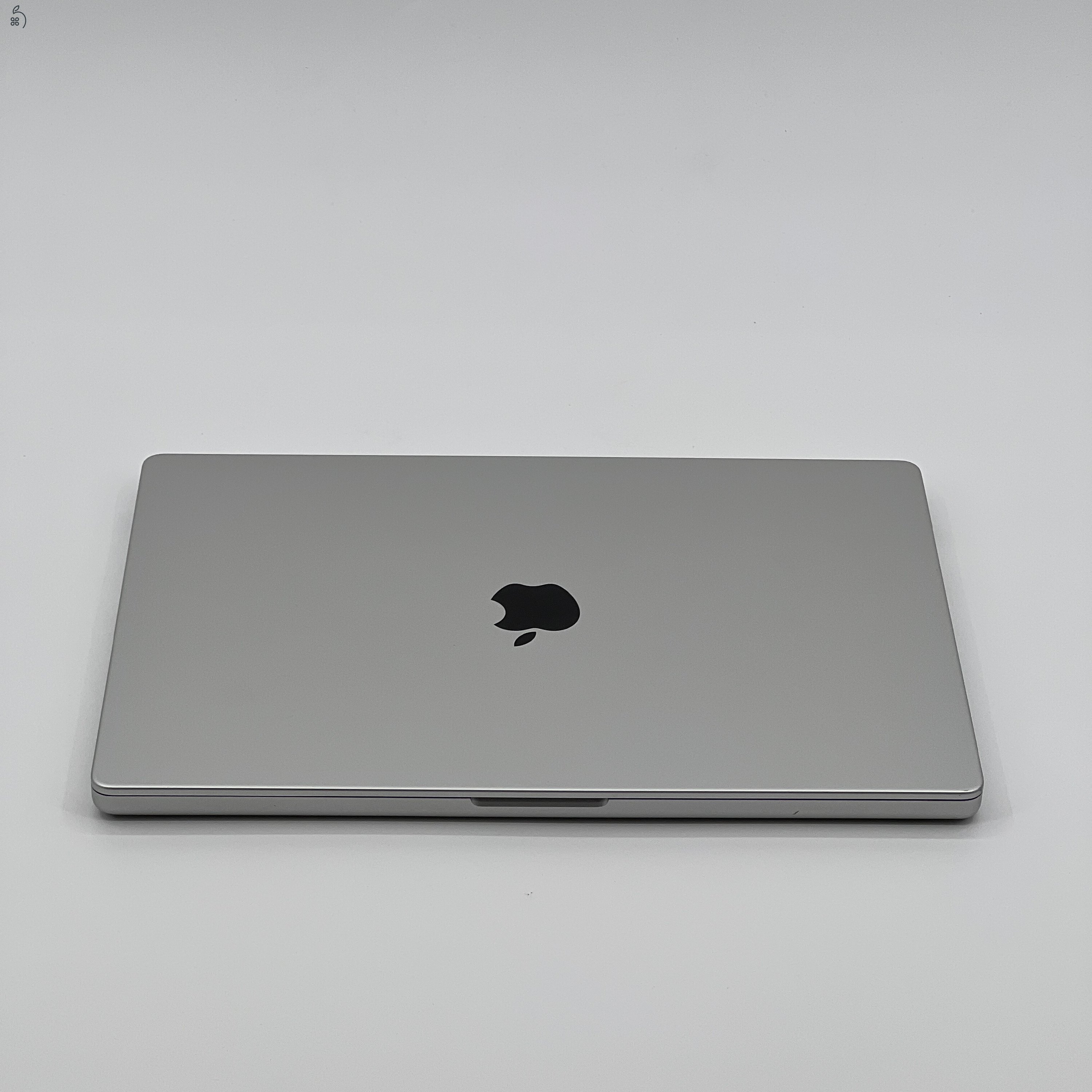 MacBook Pro 16″ 2021, M1 Max , 64 GB RAM, 10 core CPU, 24 core GPU, 512GB SSD, Silver 27% Áfa, 0536AR
