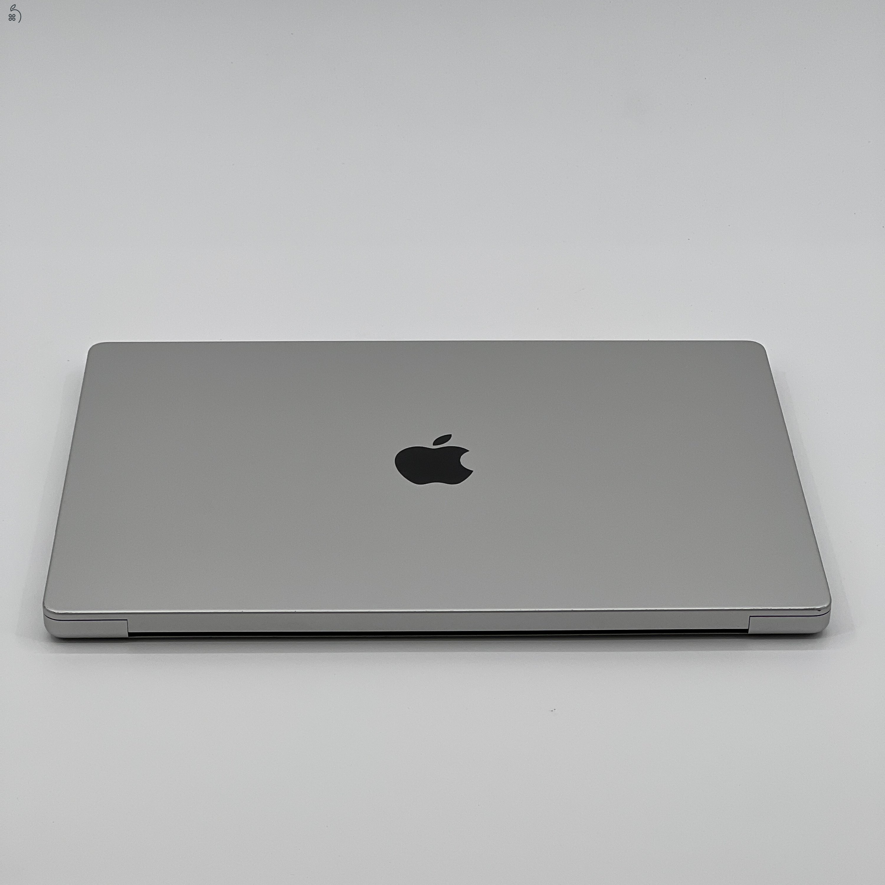 MacBook Pro 16″ 2021, M1 Max , 64 GB RAM, 10 core CPU, 24 core GPU, 512GB SSD, Silver 27% Áfa, 0536AR