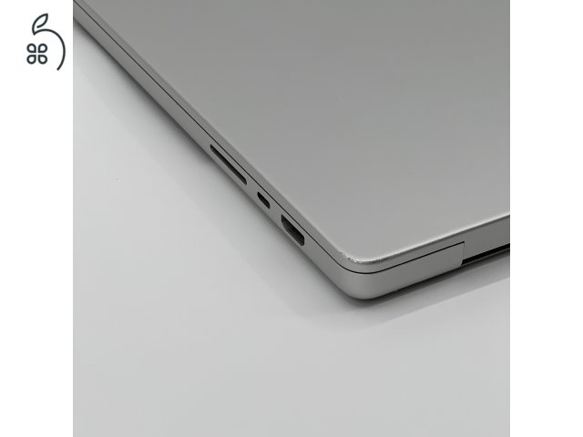 MacBook Pro 16″ 2021, M1 Max , 64 GB RAM, 10 core CPU, 24 core GPU, 512GB SSD, Silver 27% Áfa, 0536AR