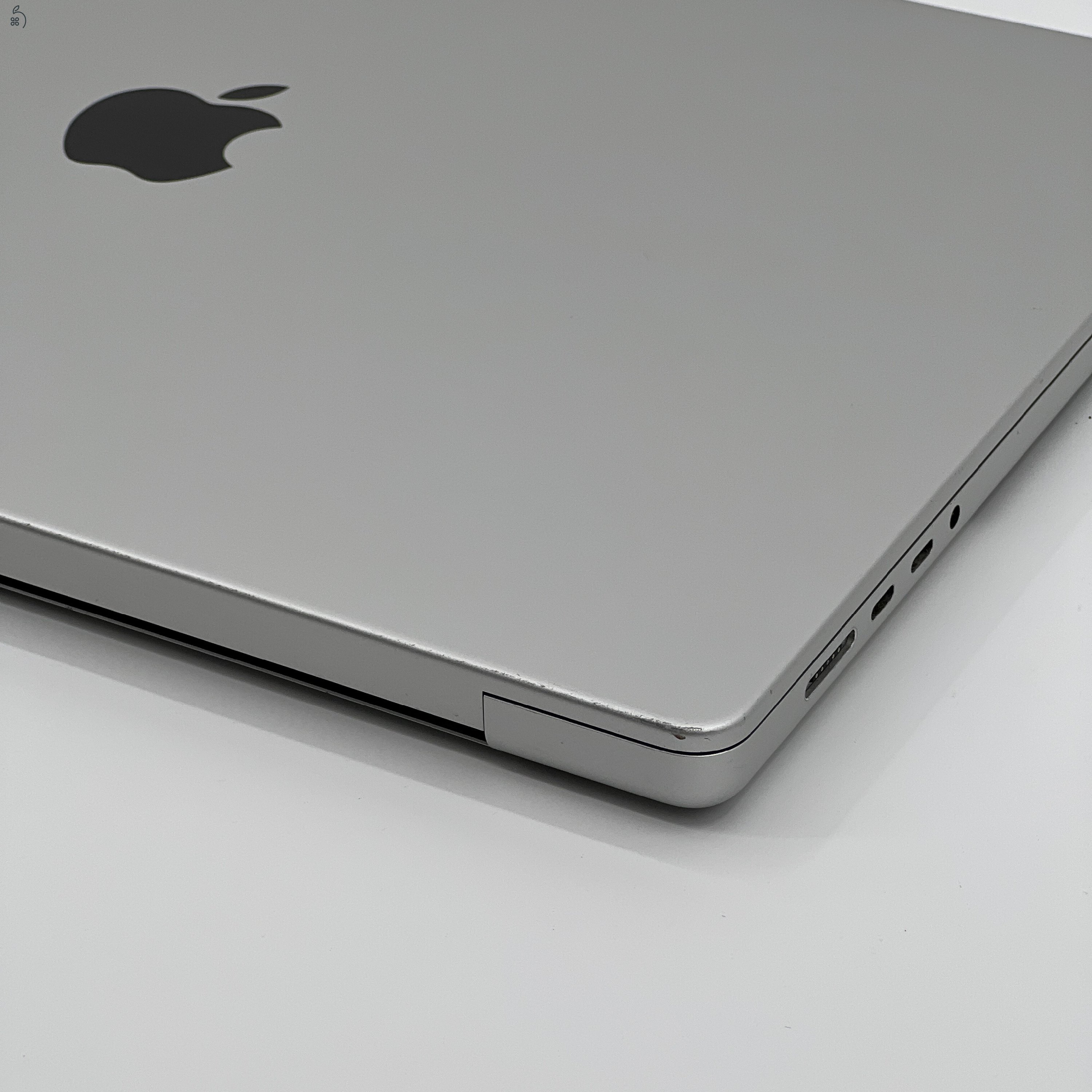 MacBook Pro 16″ 2021, M1 Max , 64 GB RAM, 10 core CPU, 24 core GPU, 512GB SSD, Silver 27% Áfa, 0536AR