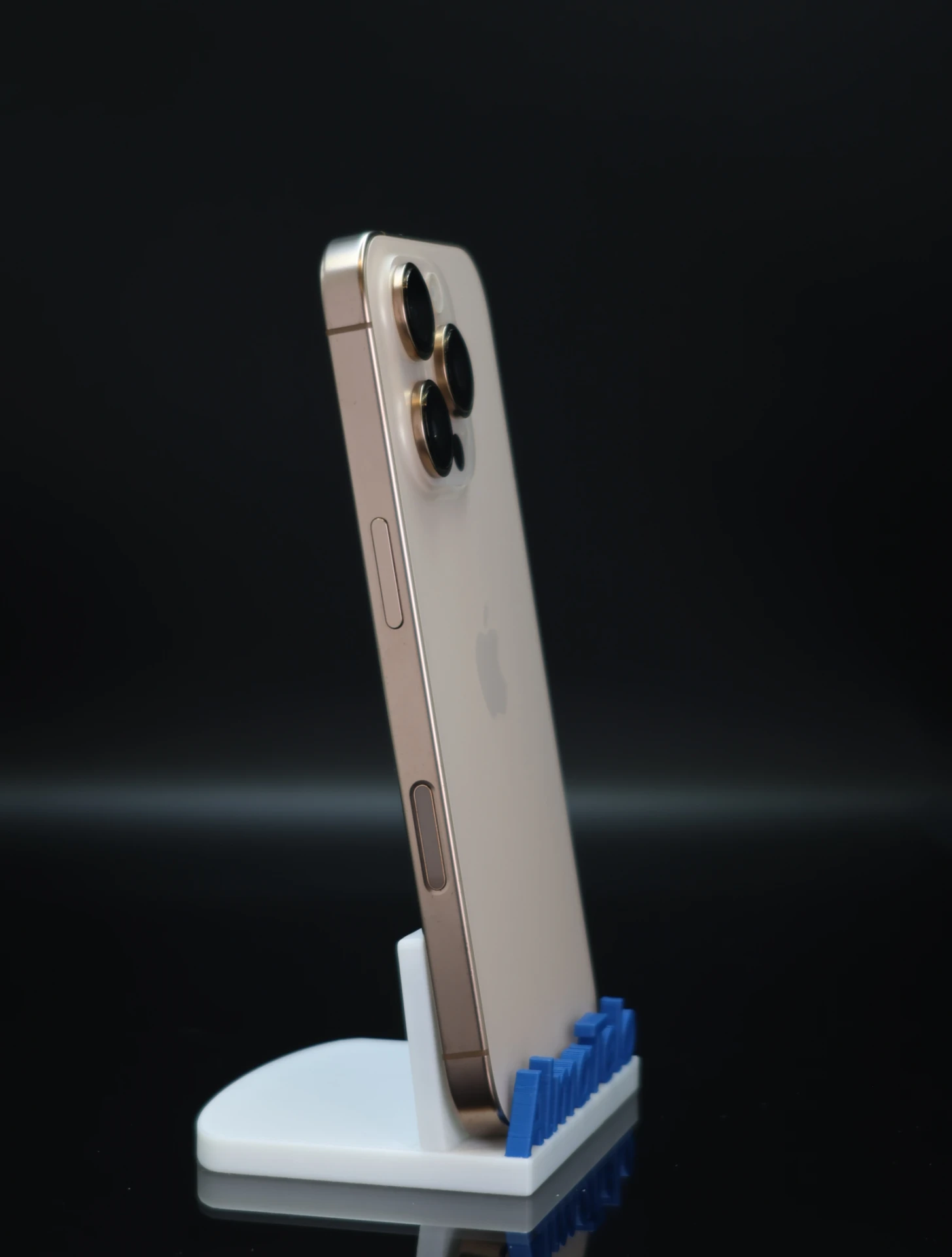 Apple iPhone 16 Pro 128 GB Desert Titanium 91% akku - 12 HÓ GARANCIA
