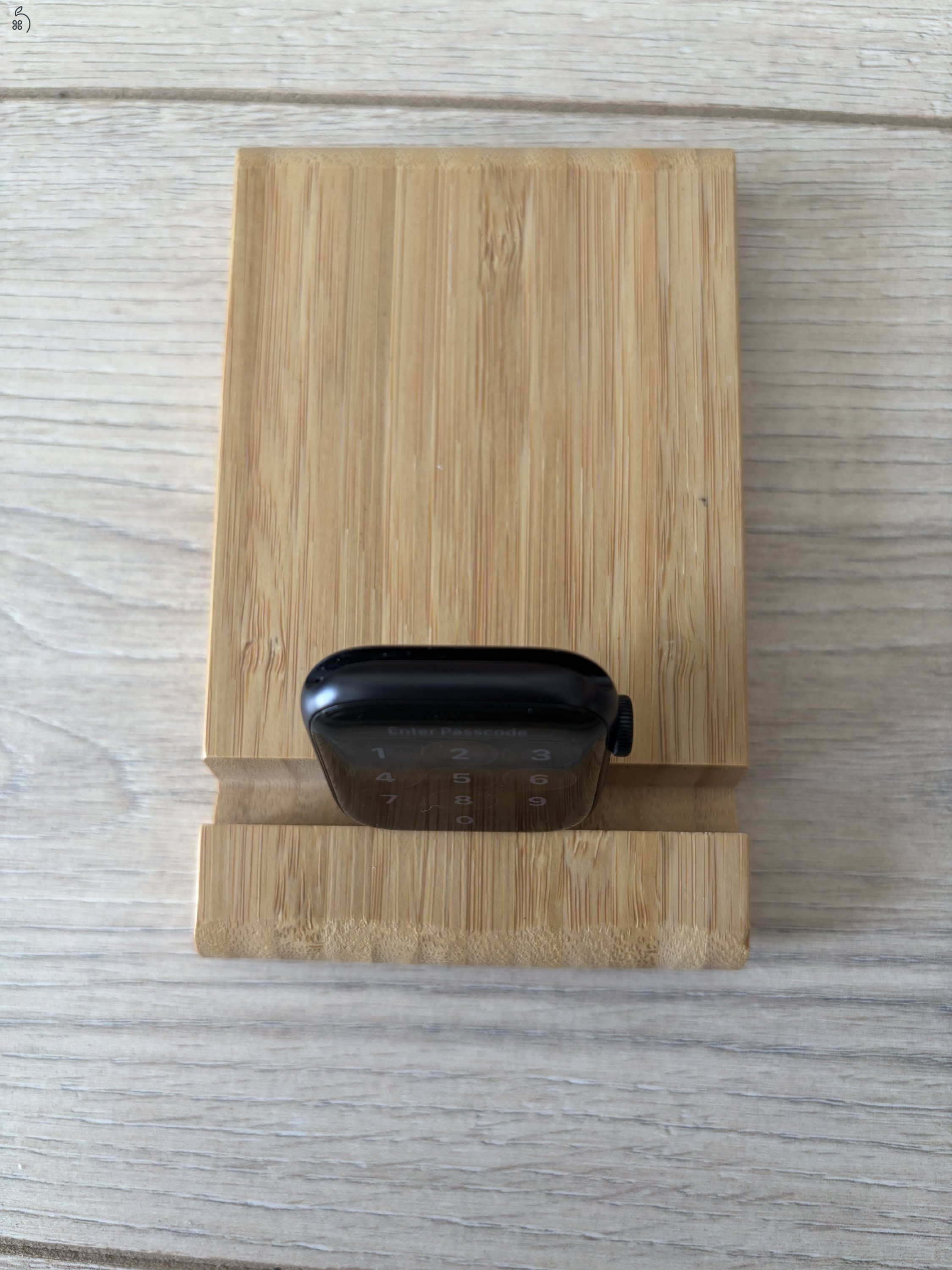Apple Watch SE 3 44mm Apple Garis 100% akku