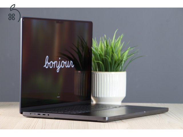 Apple Macbook Pro 16