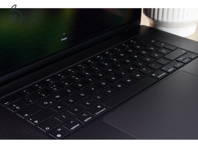 Apple Macbook Pro 16