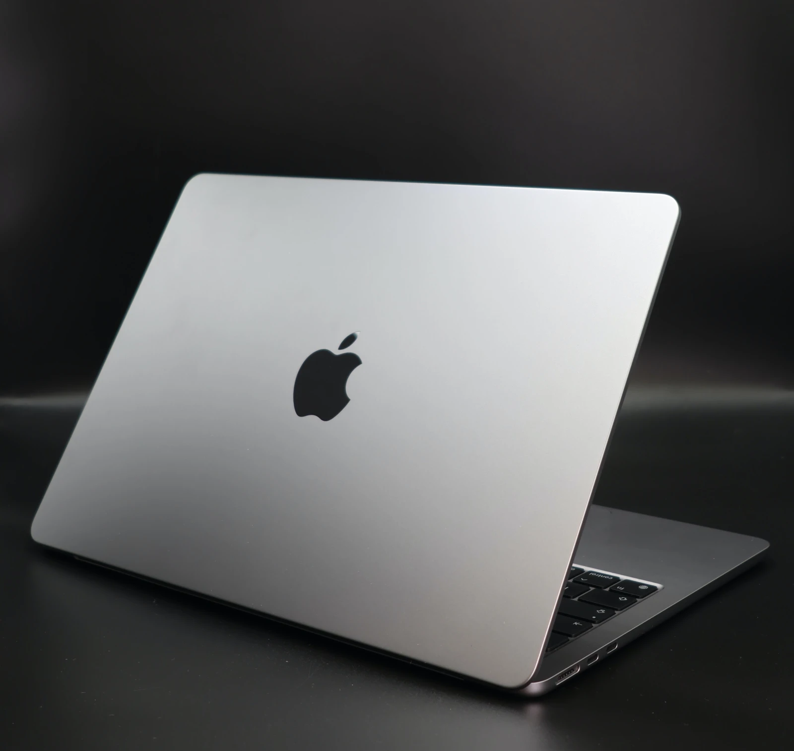 Apple MacBook Air M3 2024 13