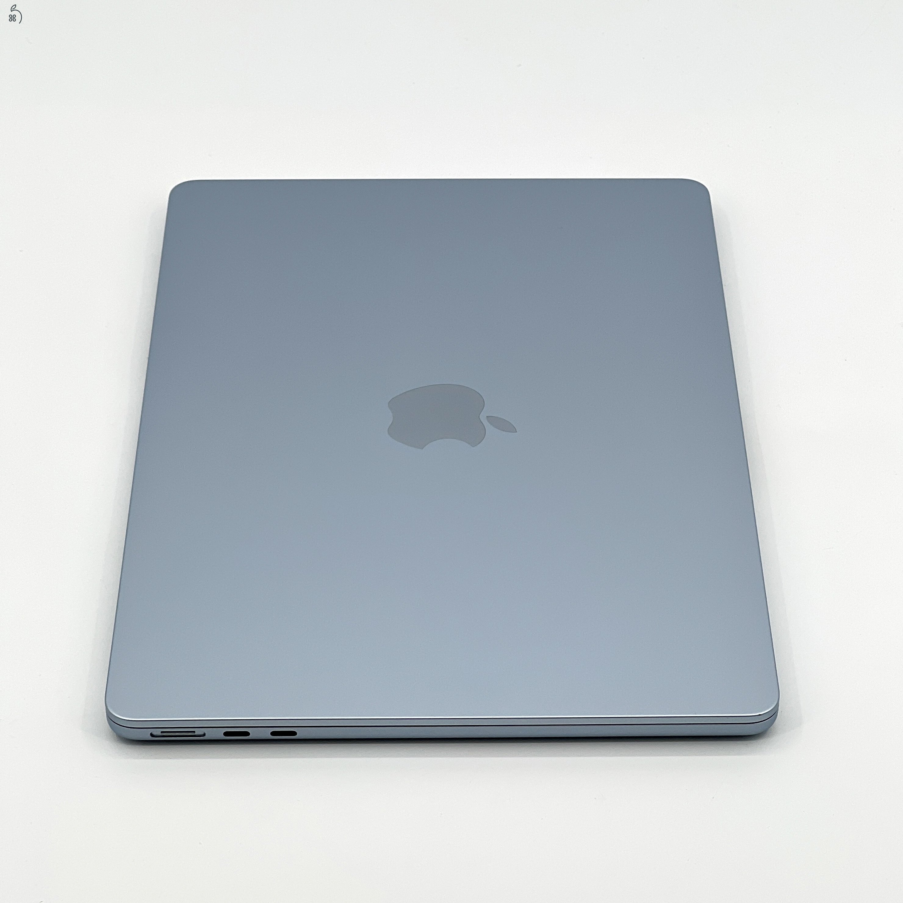 MacBook Air 13″ 2025, M4 8 Core, 16 GB RAM, 10 core GPU, 256 GB SSD, Sky Blue 27% Áfás, 0501BE 