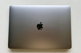 MacBook Air 13
