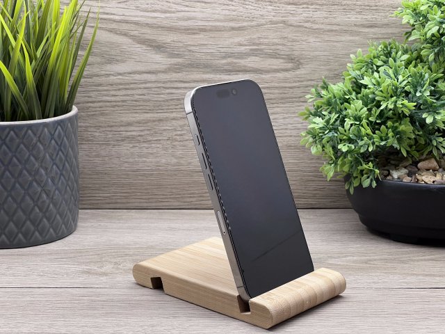 Hibátlan iPhone 16 Pro Natural Titanium 128GB 2 ÉV Garanciával 99%