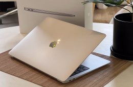 Hibátlan MacBook Air 2020 M1 13” 256GB 8GB 2 ÉV Garanciával