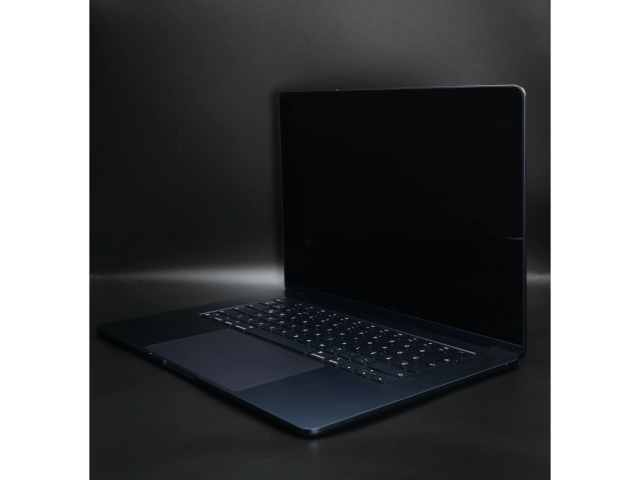 Apple MacBook Air M2 2023 15