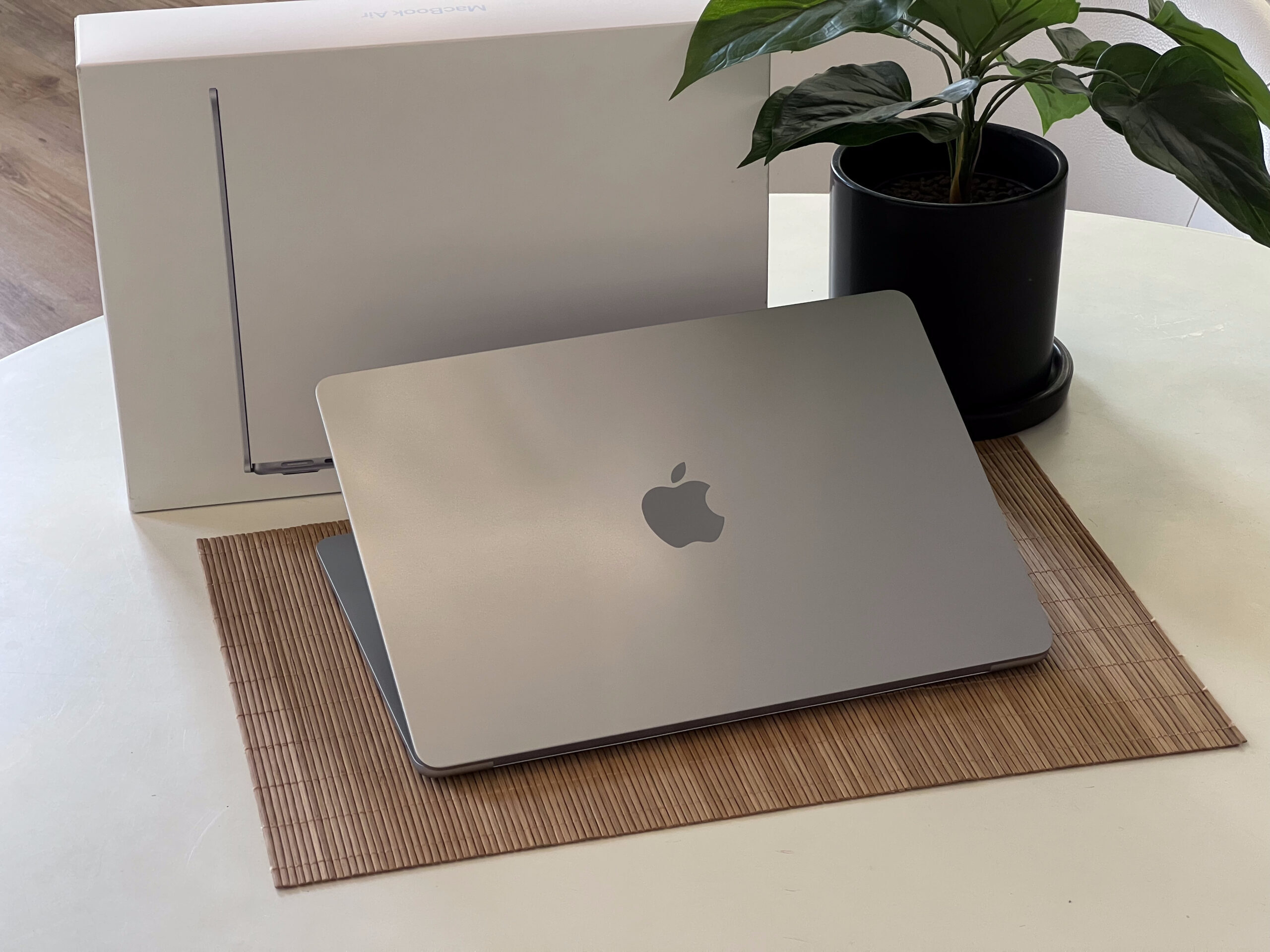 Hibátlan MacBook Air 2025 M4 SkyBlue 13” 256GB 16GB 2 ÉV Garanciával 100%