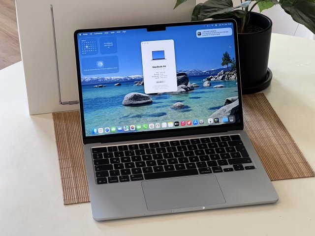 Hibátlan MacBook Air 2025 M4 SkyBlue 13” 256GB 16GB 2 ÉV Garanciával 100%