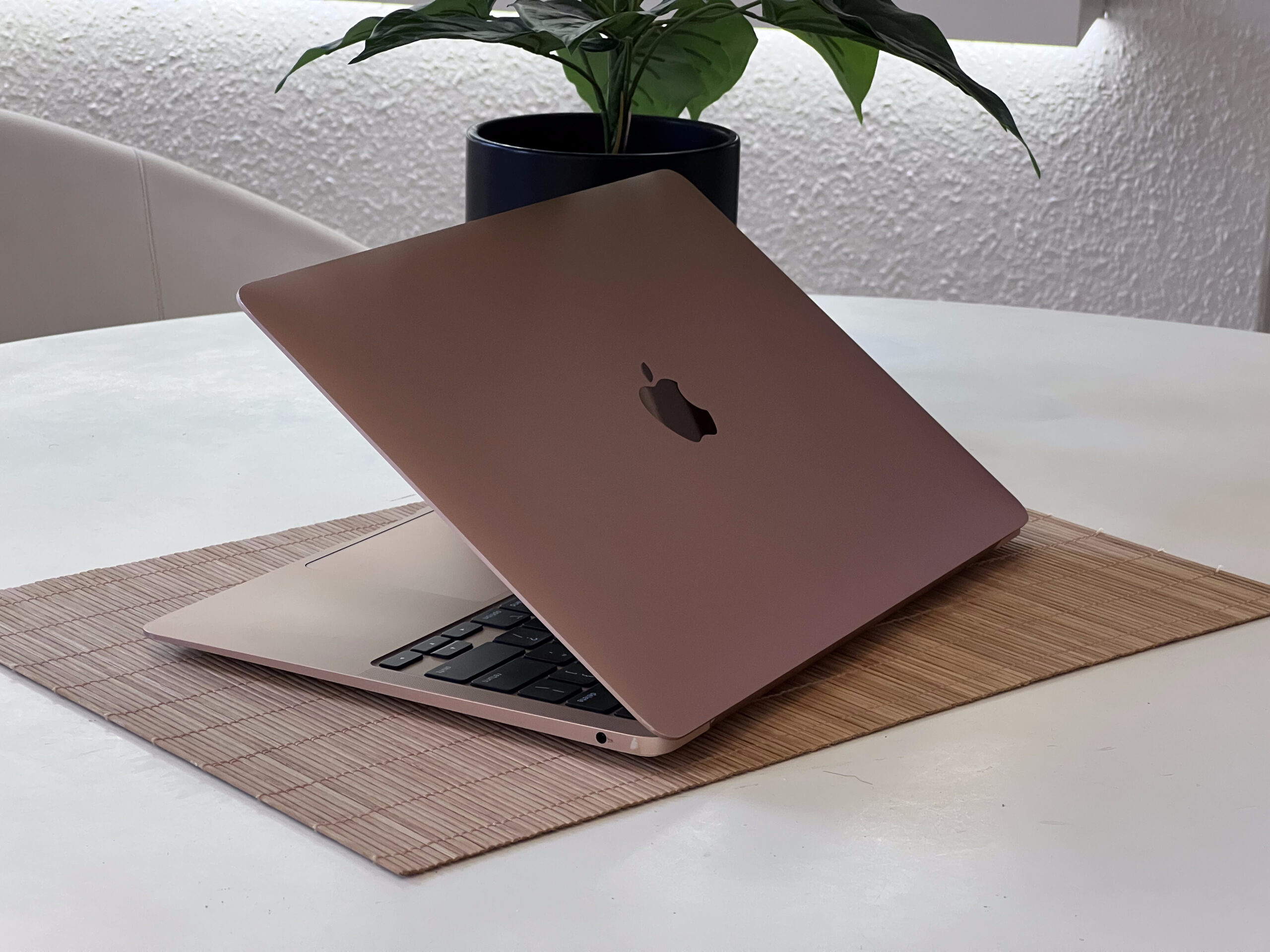 MacBook Air 2020 M1 13″ 512GB 8GB2 ÉV Garanciával 93%