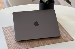 Hibátlan MacBook Air 2020 M1 13” 256GB 8GB 2 ÉV Garanciával