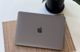 Hibátlan MacBook Air 2020 M1 13” 256GB 8GB 2 ÉV Garanciával