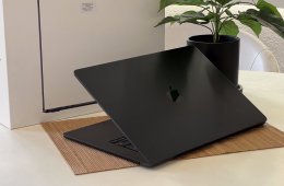 Hibátlan MacBook Air 2022 M2 15” 256GB 8GB 2 ÉV Garanciával