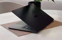 Hibátlan MacBook Air 2020 M1 15” 256GB 8GB 2 ÉV Garanciával 92%