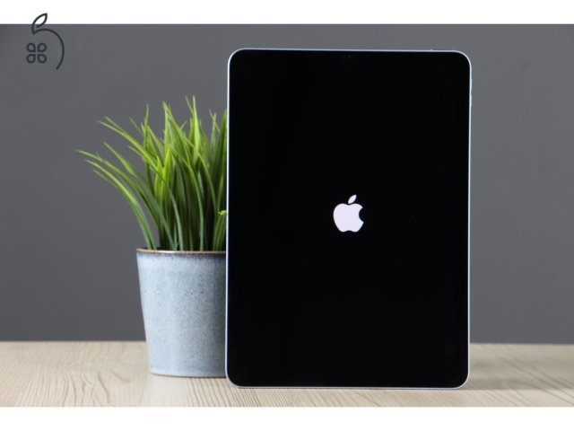 Használt Apple iPad Air 4 64GB kék WFfi A US-8157