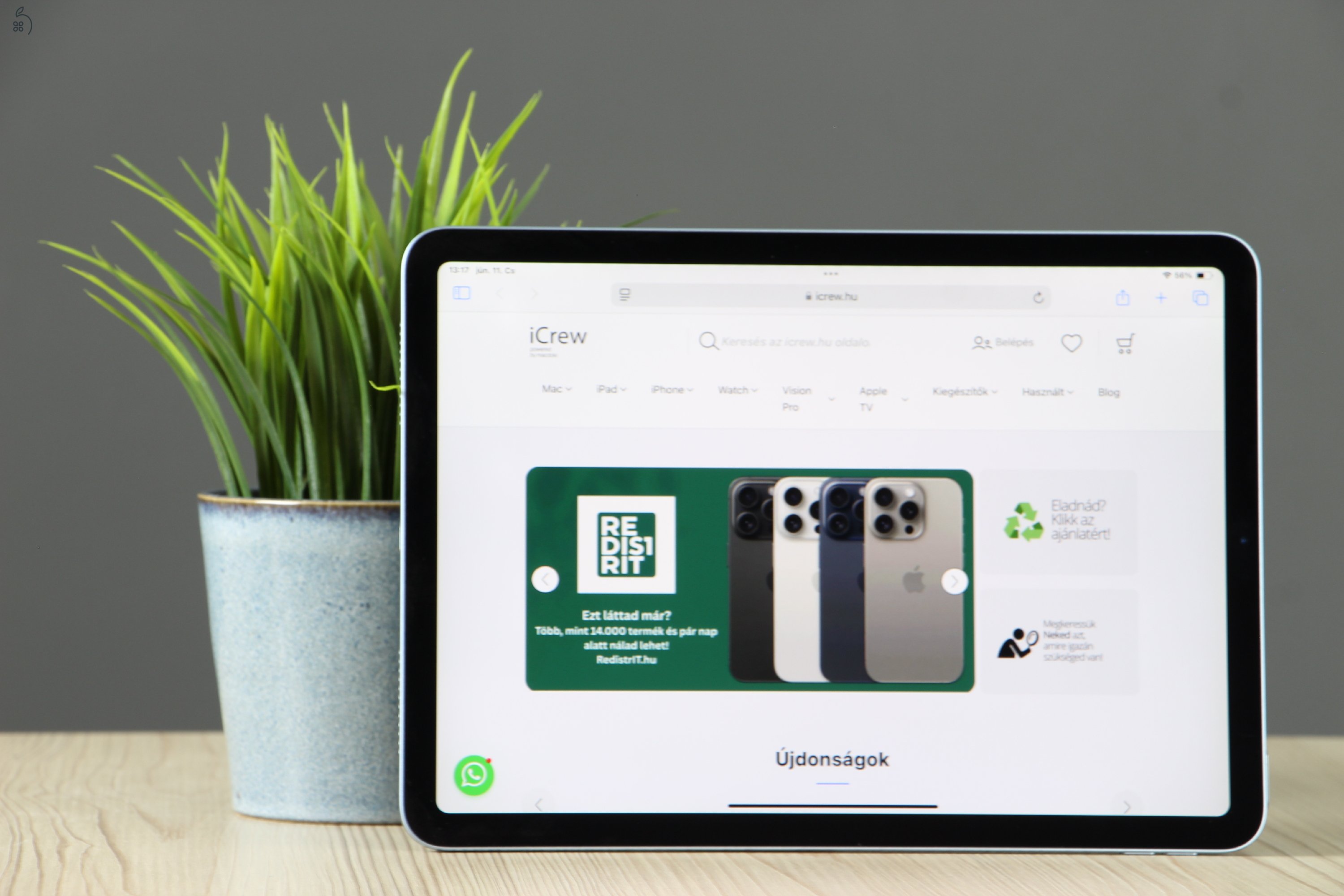 Használt Apple iPad Air 4 64GB kék WFfi A US-8157