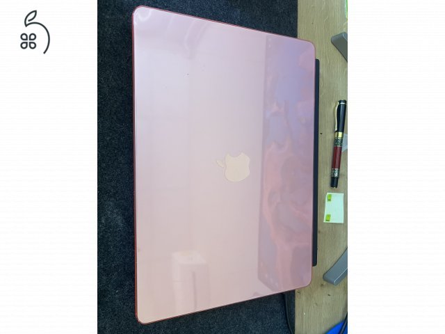Hibátlan Macbook Air 15 2023 100% Akku 256GB/8GB