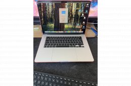 Hibátlan Macbook Air 15 2023 100% Akku 256GB/8GB