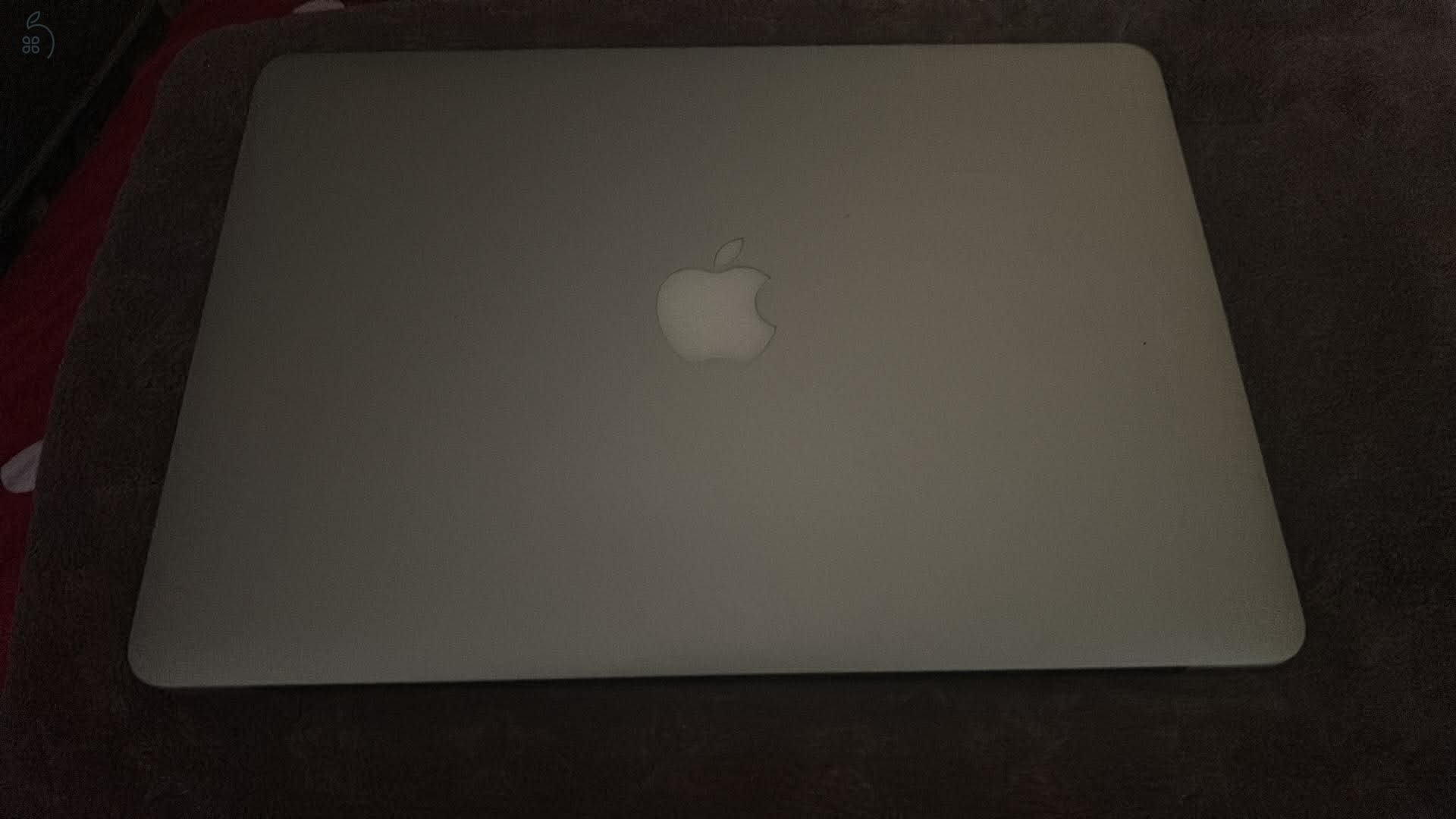 MACBOOK AIR 13