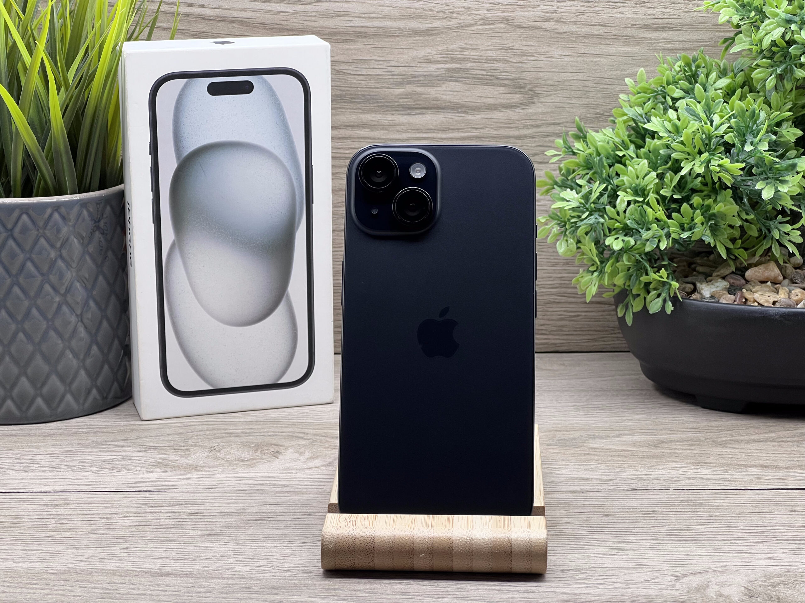 iPhone 15 Black 128GB 2 ÉV Garanciával 91%