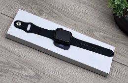 Hibátlan Apple Watch SE2 Midnight 40mm CELL 2 ÉV Garanciával 97%