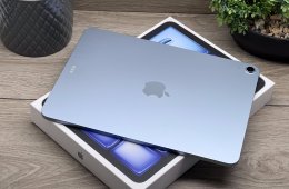 Hibátlan iPad Air 2025 11″ M3 Blue 128GB 2 ÉV Garanciával 98%
