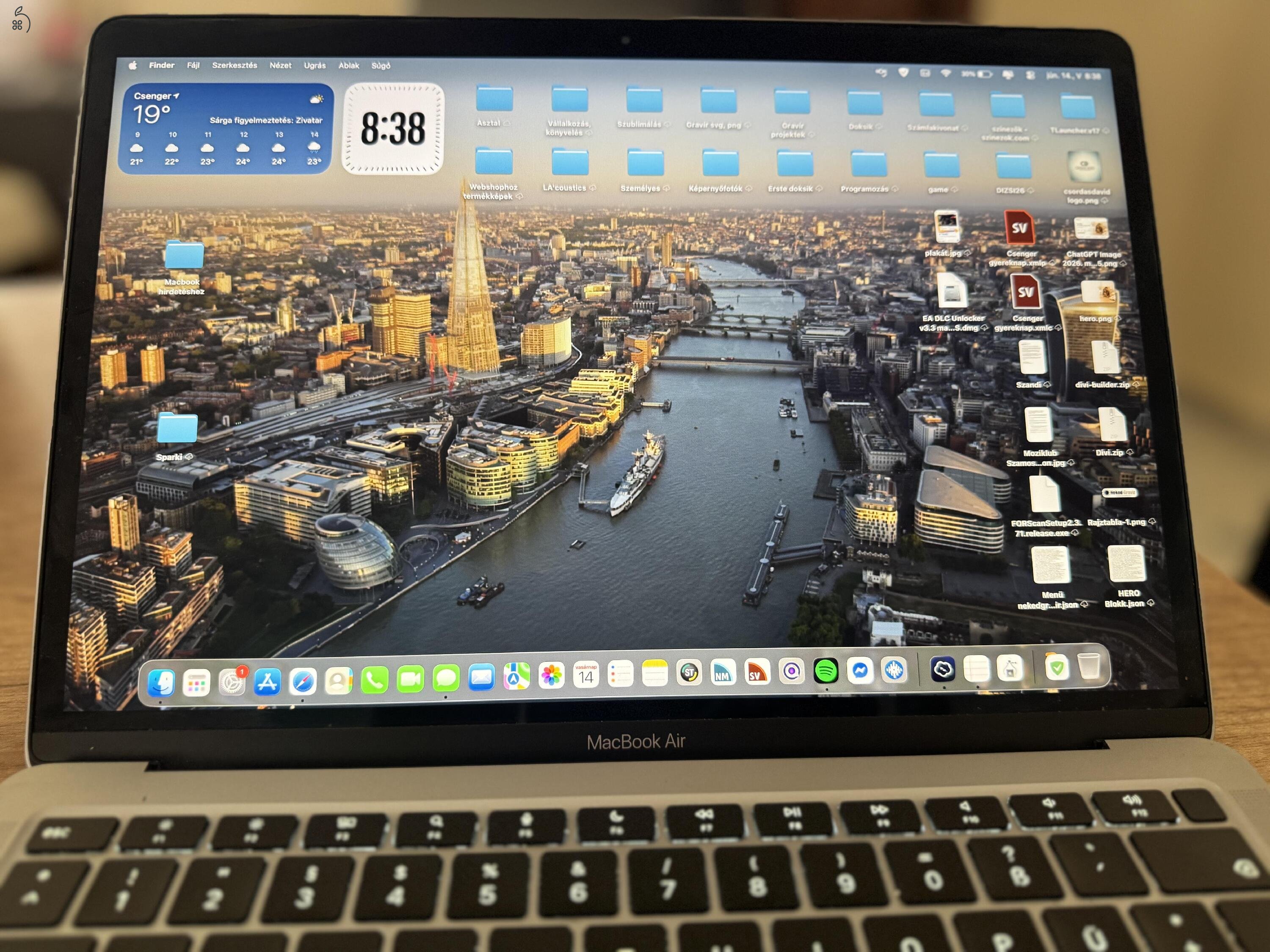 Apple Macbook Air M1 2020 8/256GB
