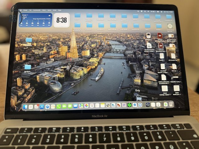 Apple Macbook Air M1 2020 8/256GB