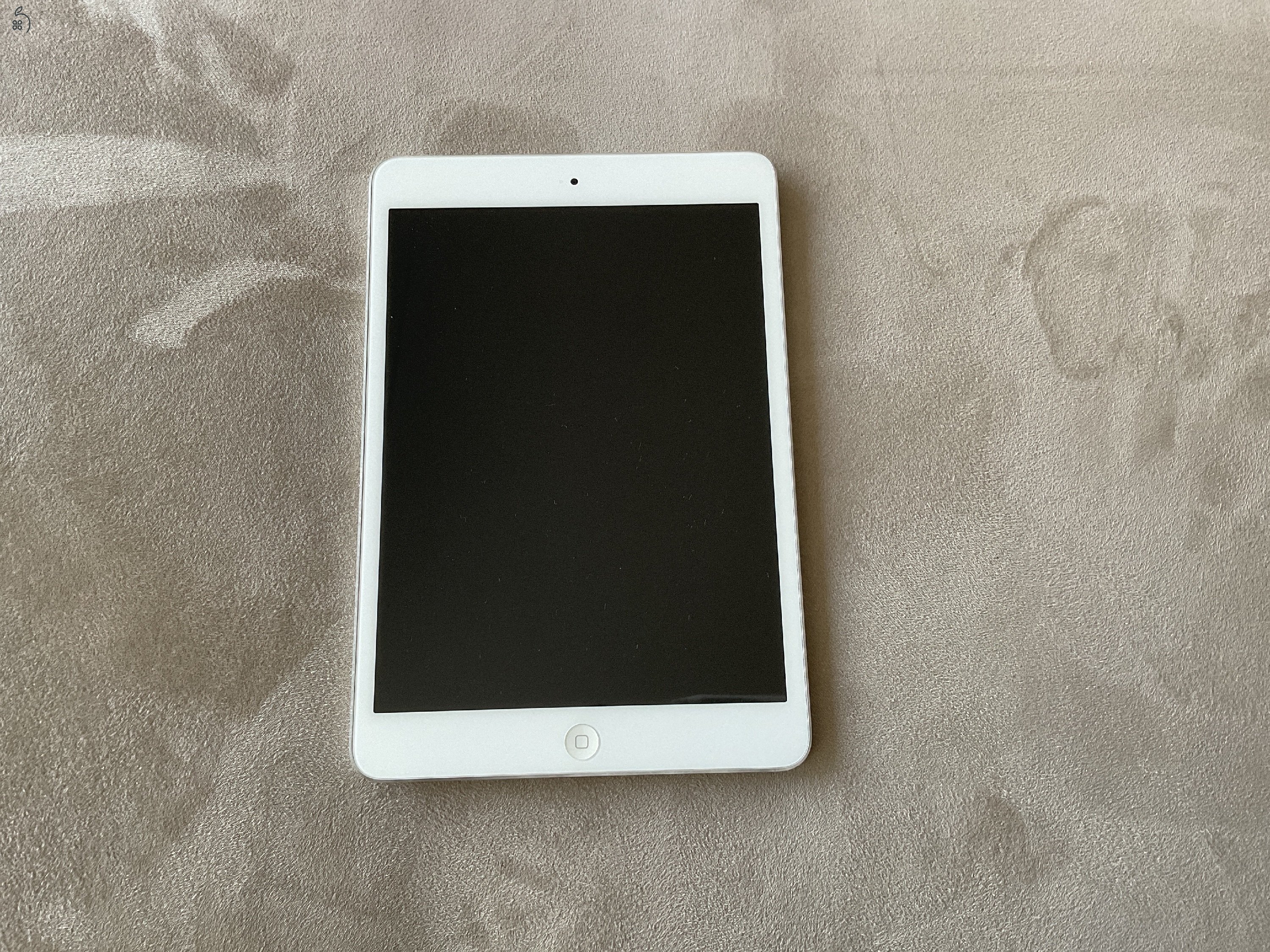 iPad mini  Wi-Fi-s 