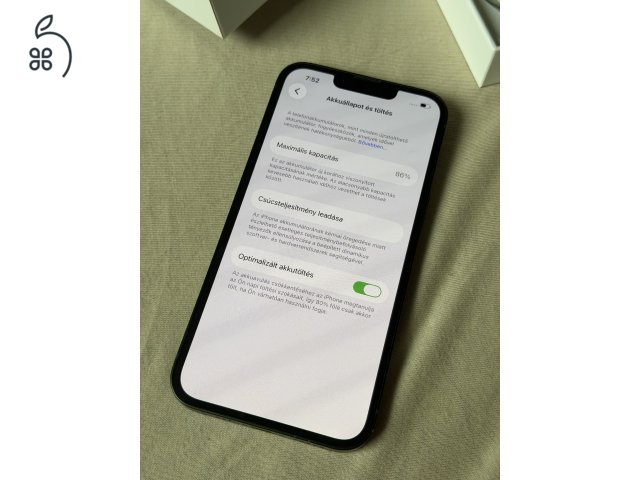 Iphone 13 - 128GB - 86% - gyári tartozékok - ajándék tok