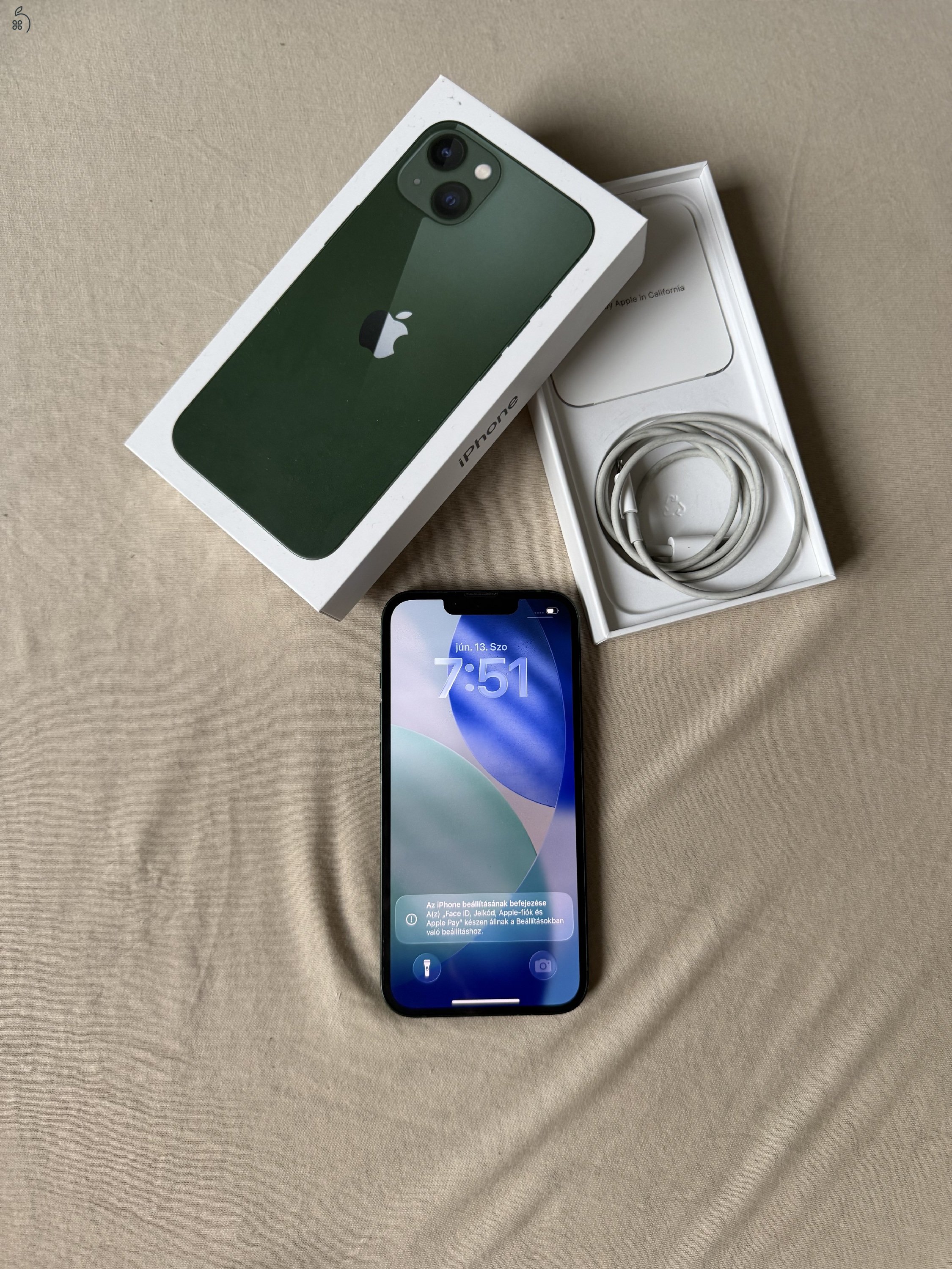 Iphone 13 - 128GB - 86% - gyári tartozékok - ajándék tok