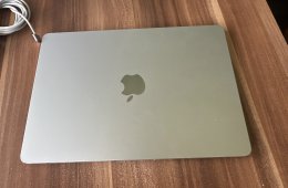 MacBook Air (13 hüvelykes, M4, 2025)