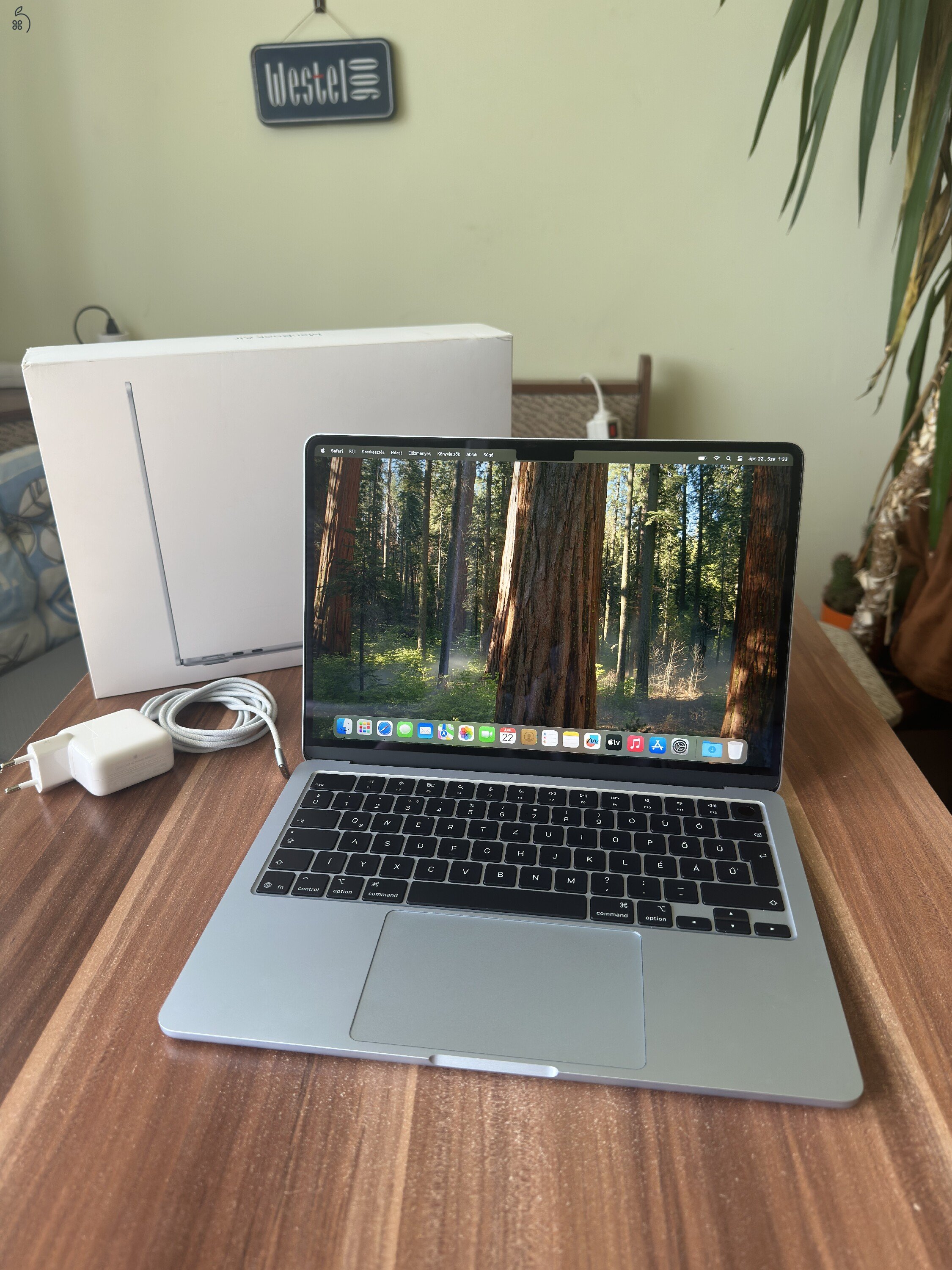 MacBook Air (13 hüvelykes, M4, 2025)
