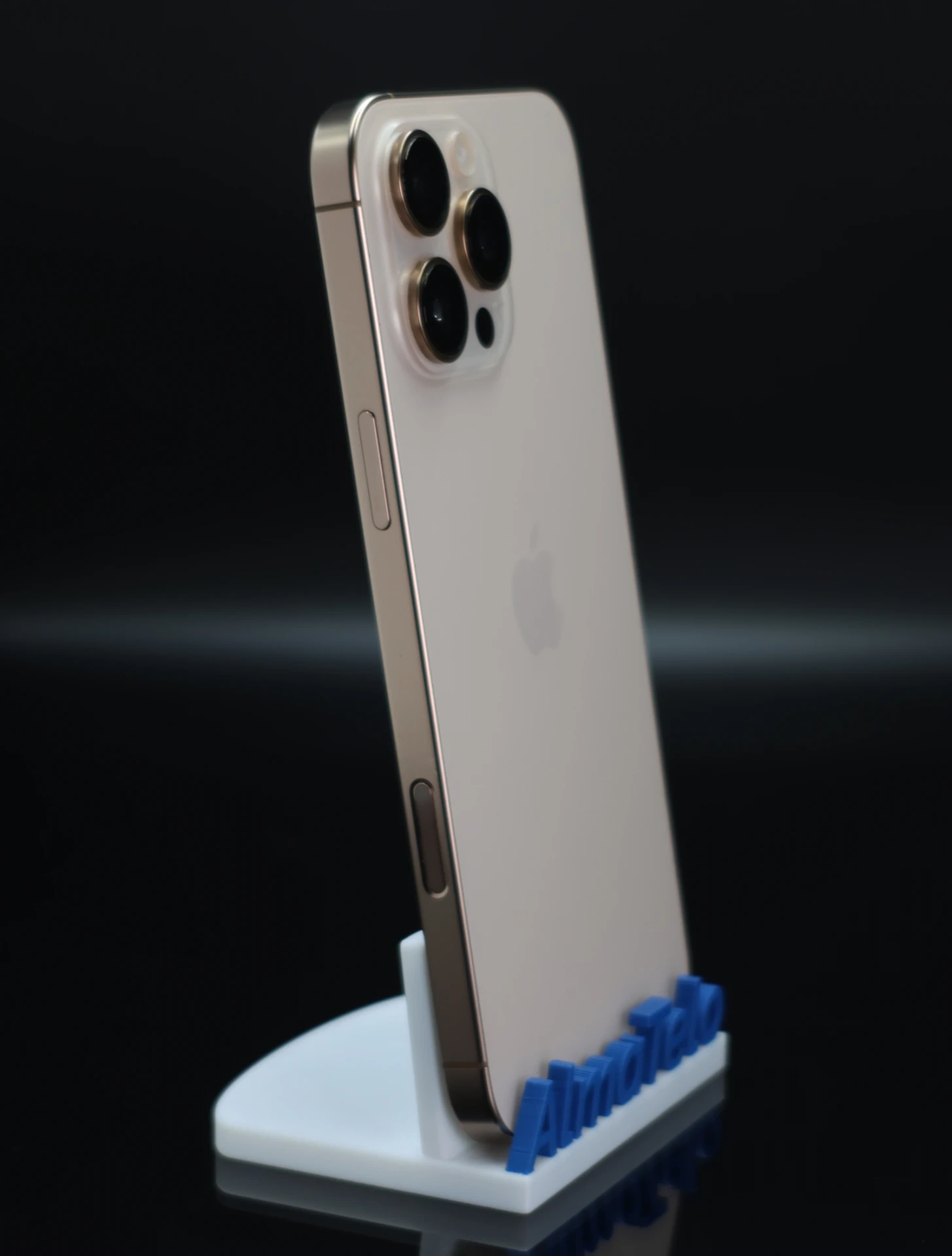 Apple iPhone 16 Pro Max 256 GB Desert Titanium 100% akku - 12 HÓ GARANCIA