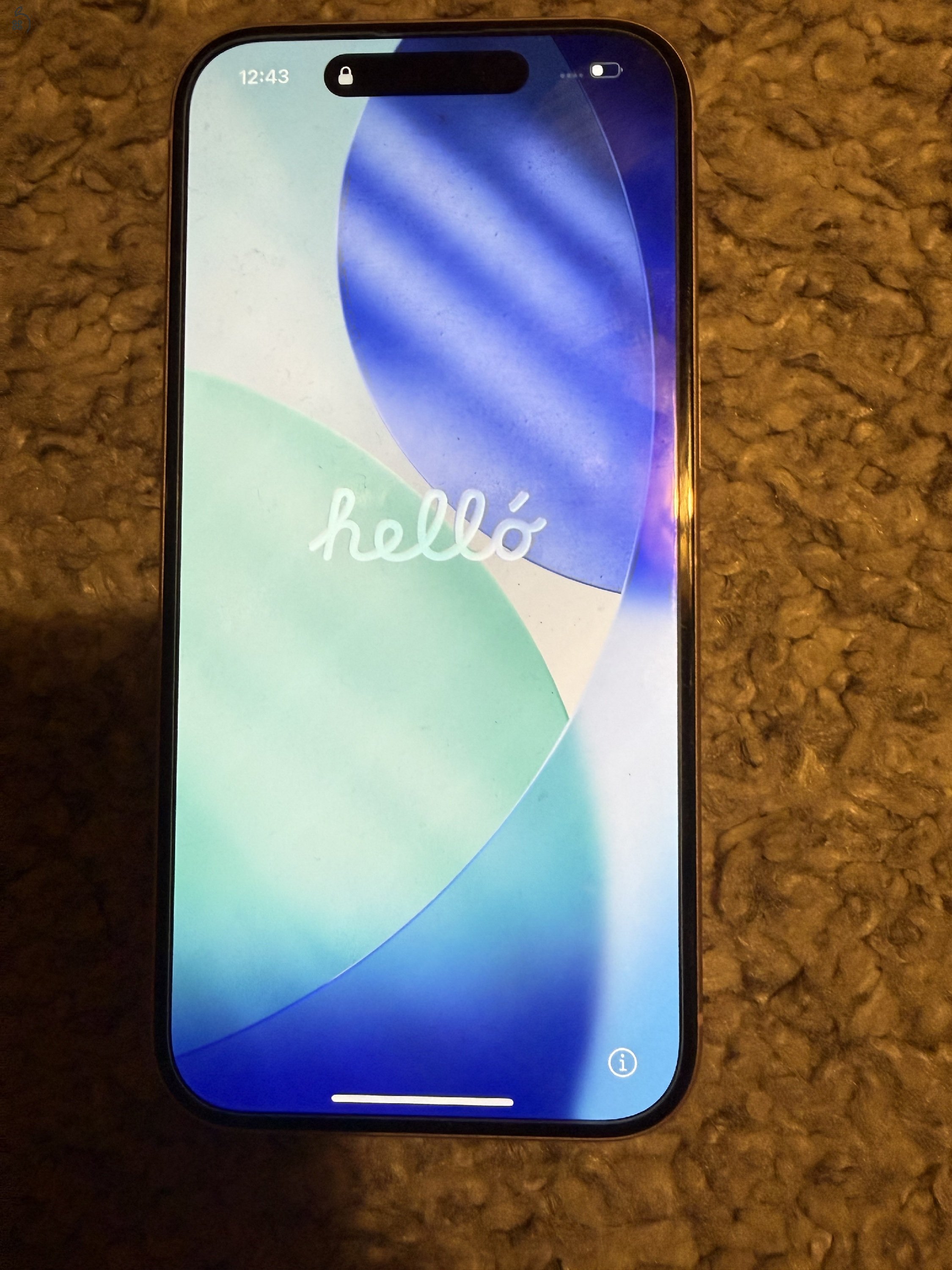 Iphone 15 rôzsaszìn