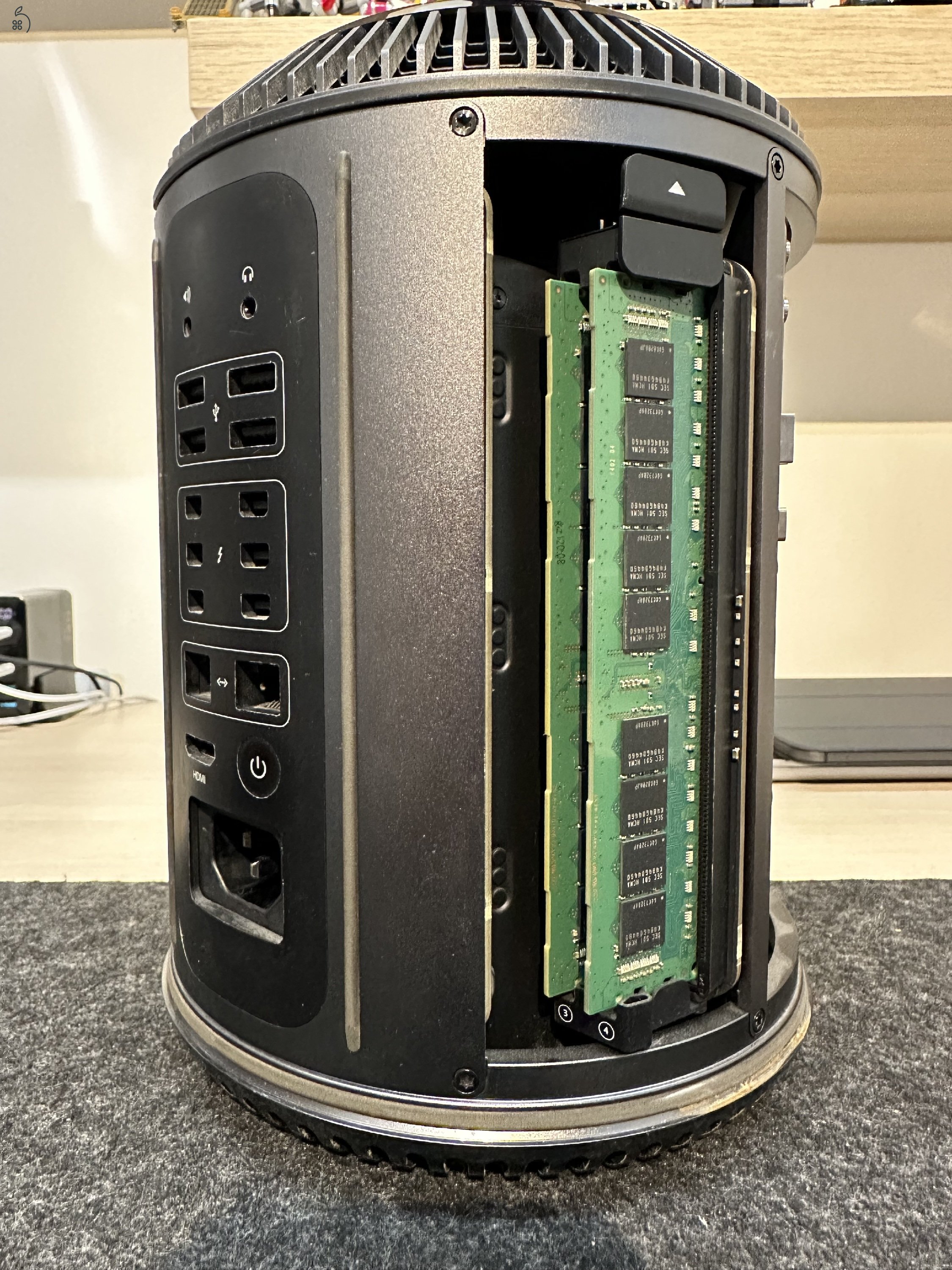 Mac Pro 2013